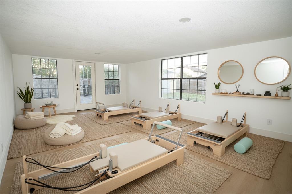 Walnut Terrace 04 - Residential