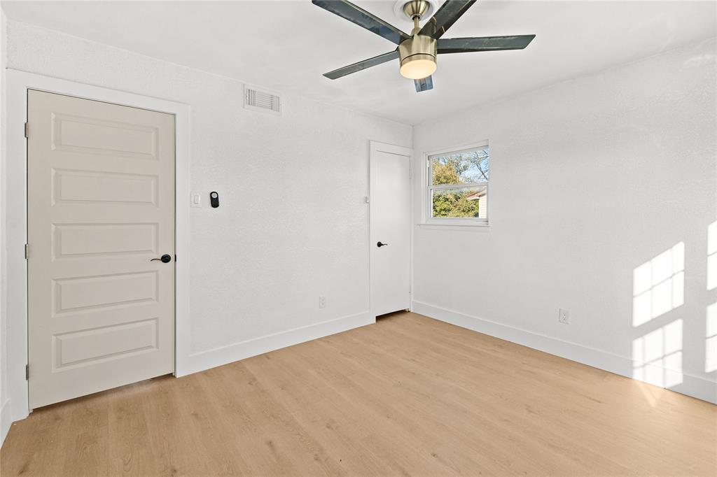 Walnut Terrace 04 - Residential