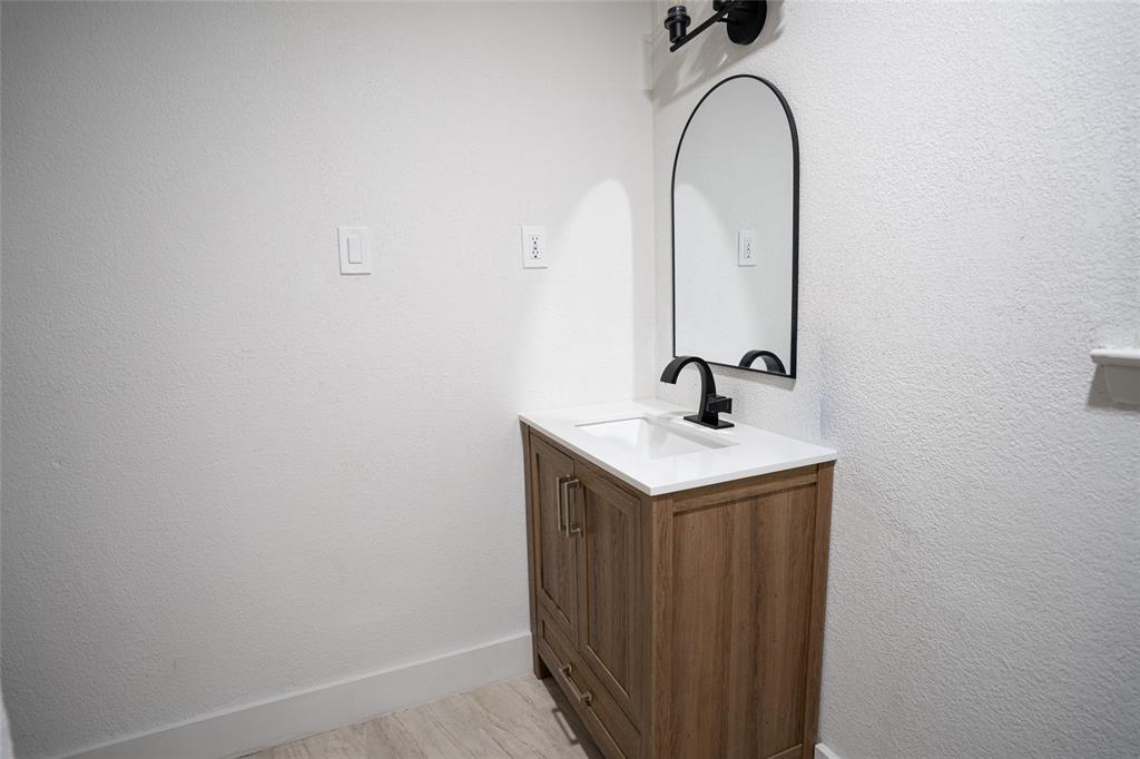 Walnut Terrace 04 - Residential