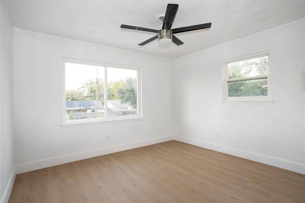 Walnut Terrace 04 - Residential