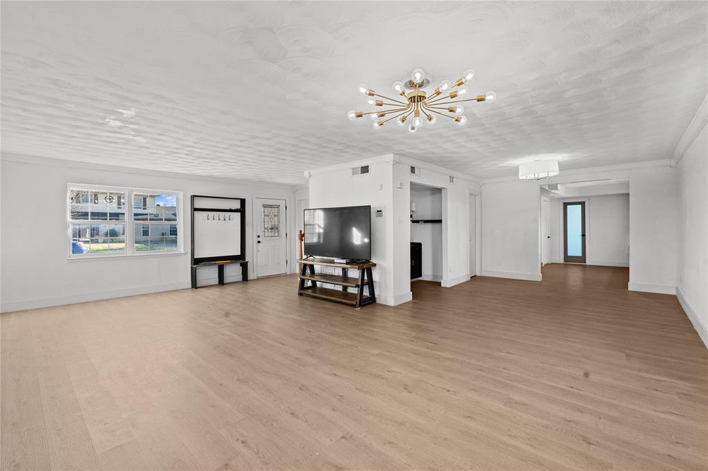 Walnut Terrace 04 - Residential