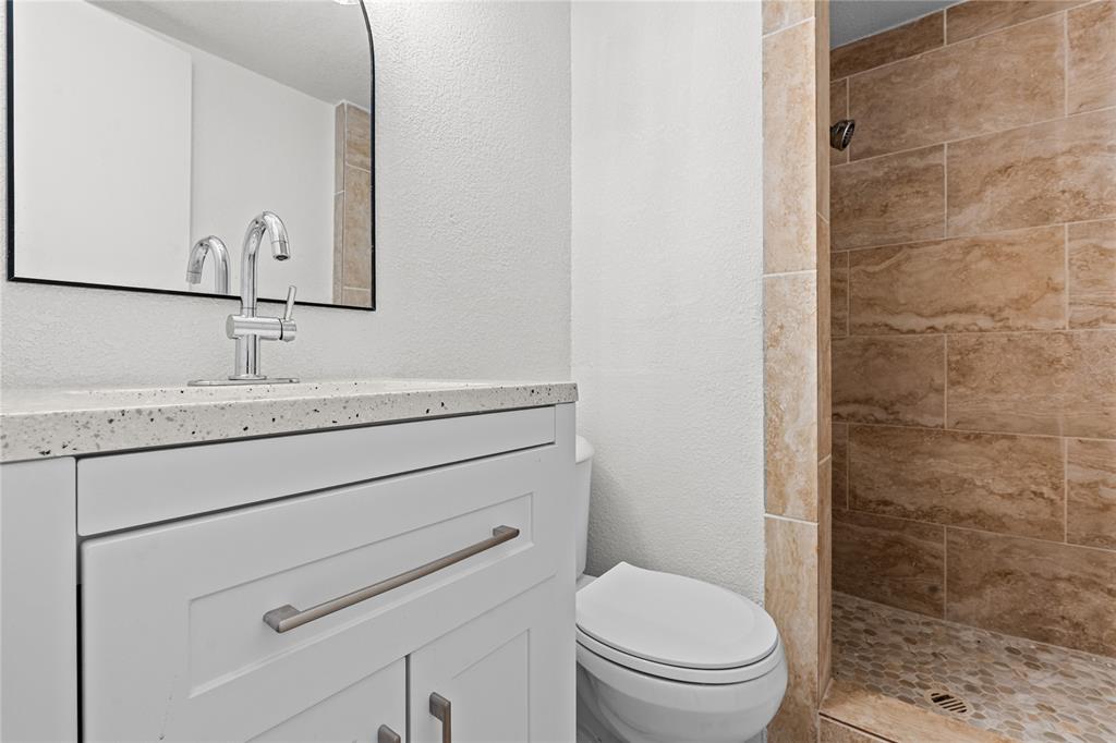 Walnut Terrace 04 - Residential