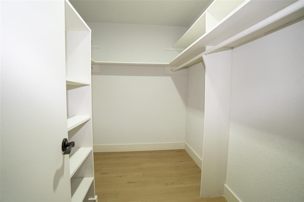 Walnut Terrace 04 - Residential