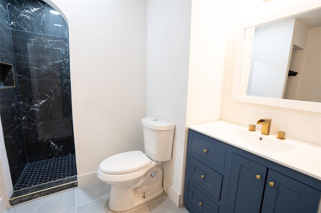 Walnut Terrace 04 - Residential