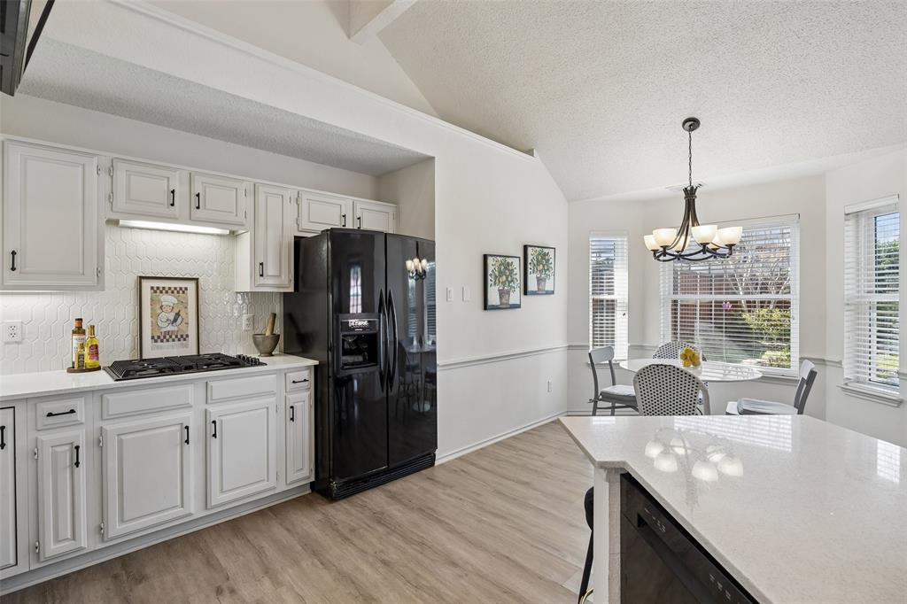 1002 Charter Oak Street