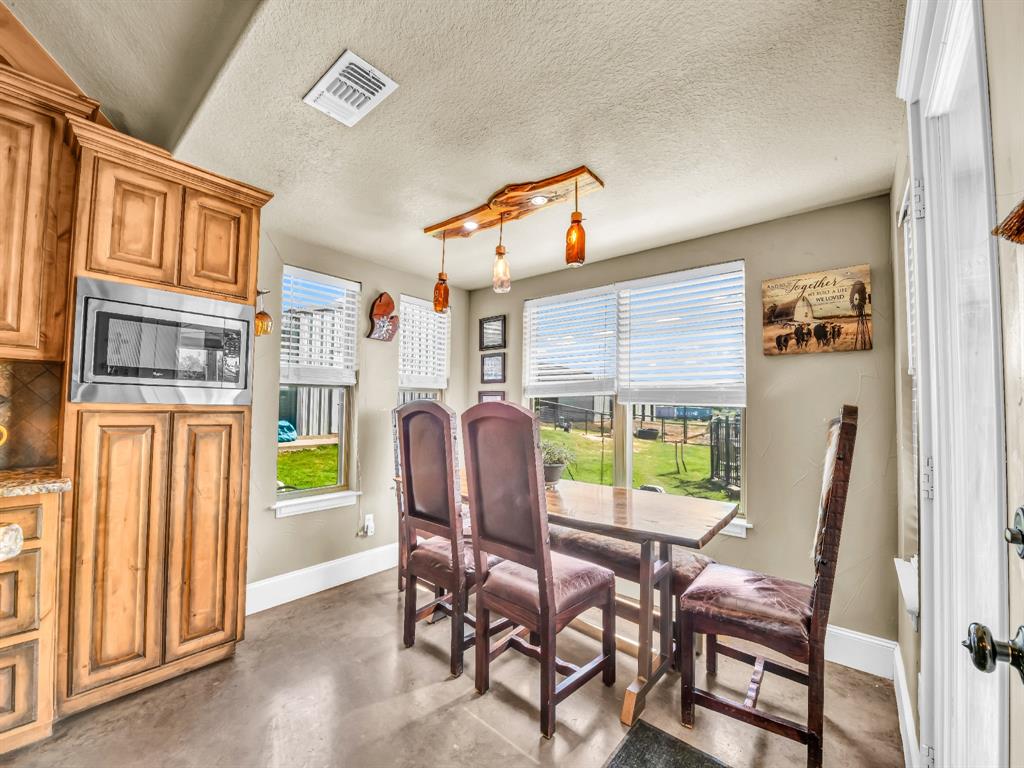 Pinchback - Residential