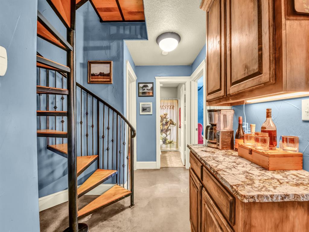 Pinchback - Residential