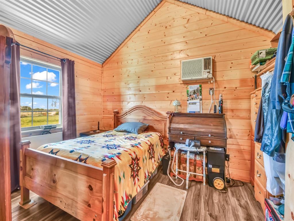 Pinchback - Residential