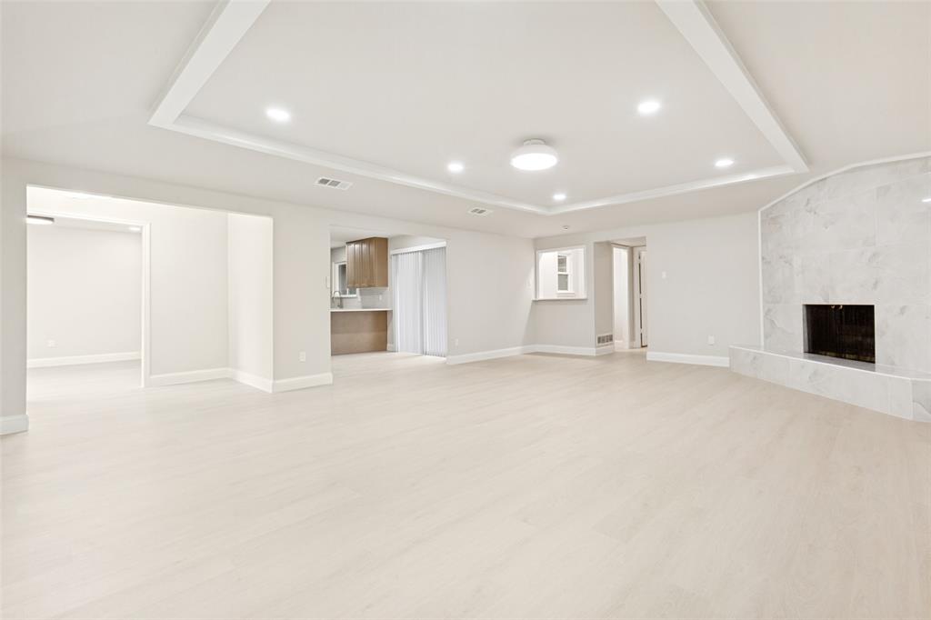 3609 Knob Hill Drive