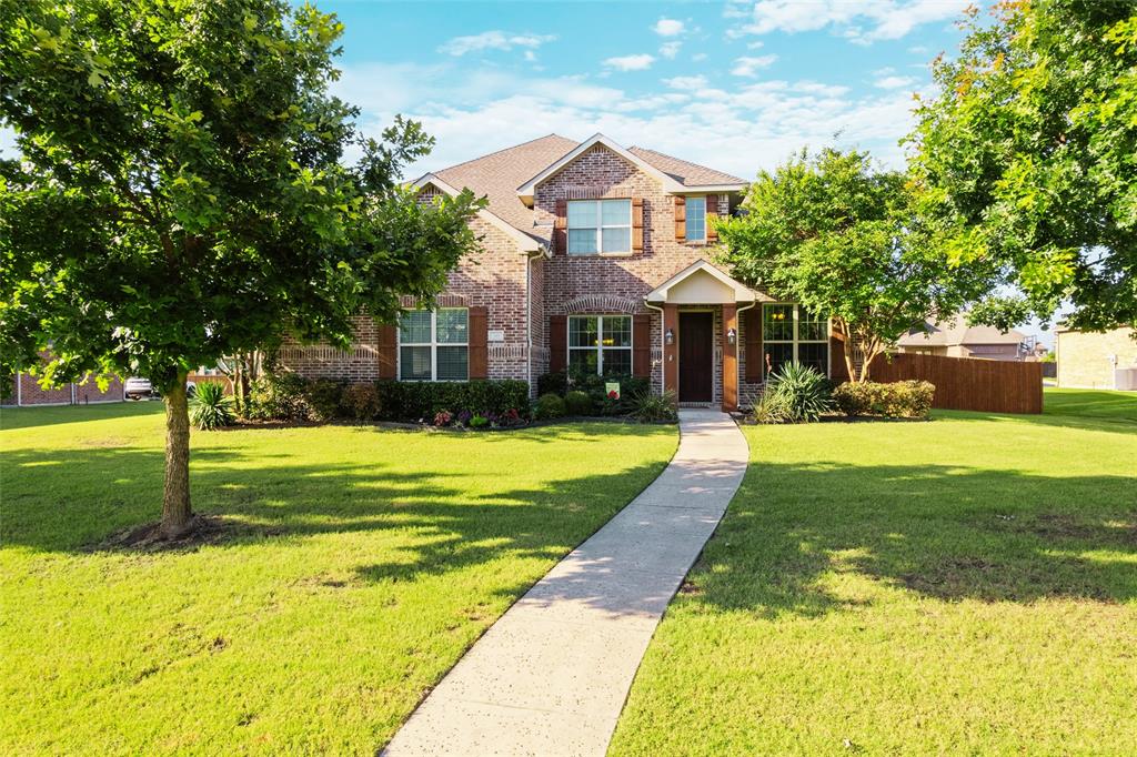 Photo of 341 Vista Park Drive, Sunnyvale, TX 75182 (MLS # 21304132)