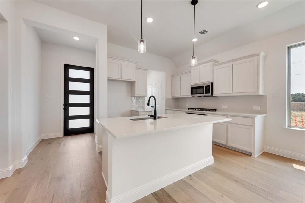 1408 Bramante Street
