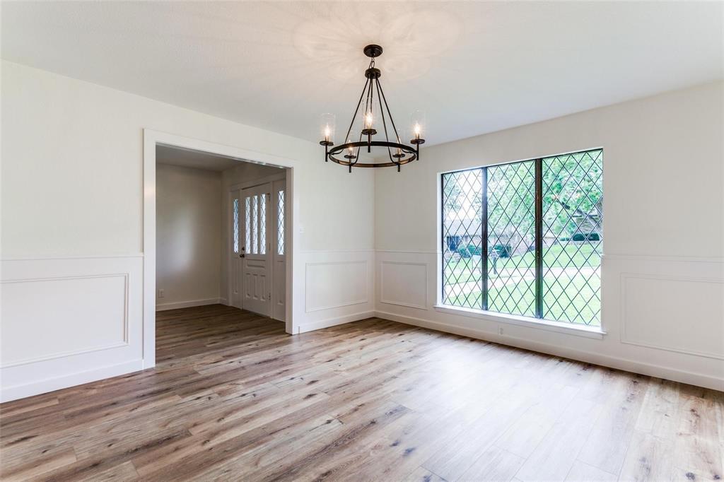 207 Meadowdale Drive