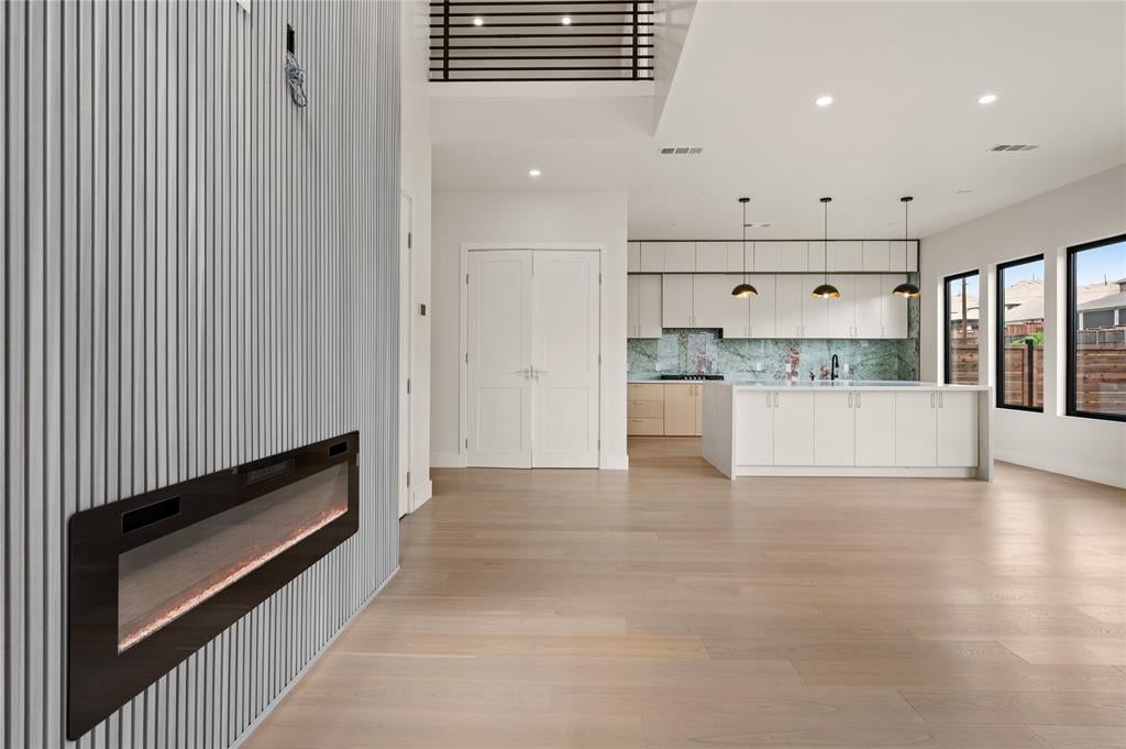 3447 Umyousef Court