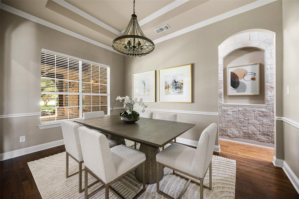 5804 Beechwood Court