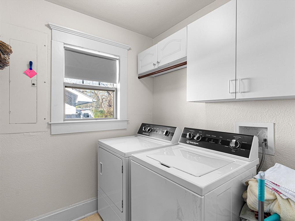 University-Rev - Residential