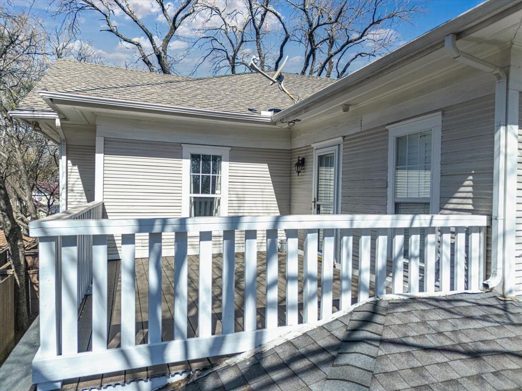 University-Rev - Residential