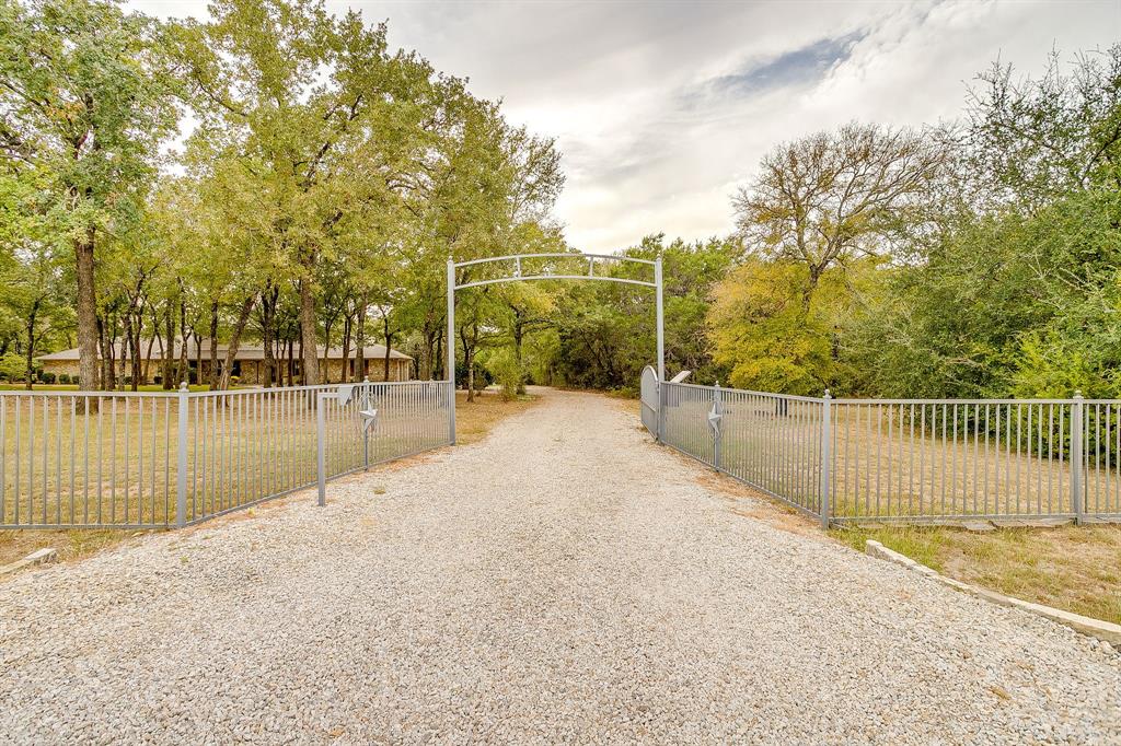 422 Woodcreek Court