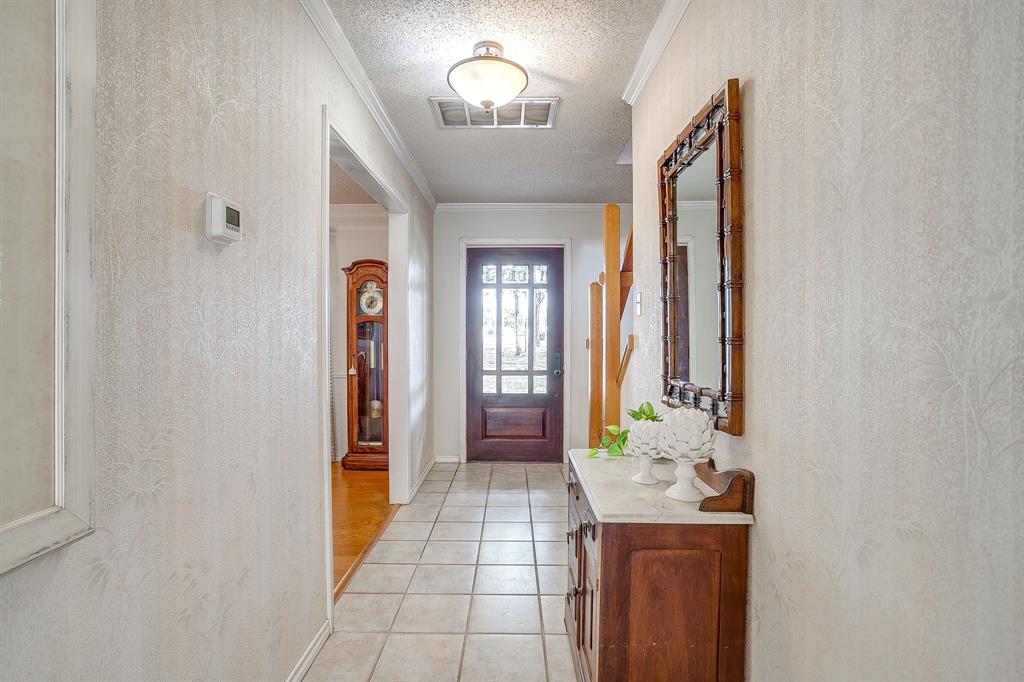422 Woodcreek Court