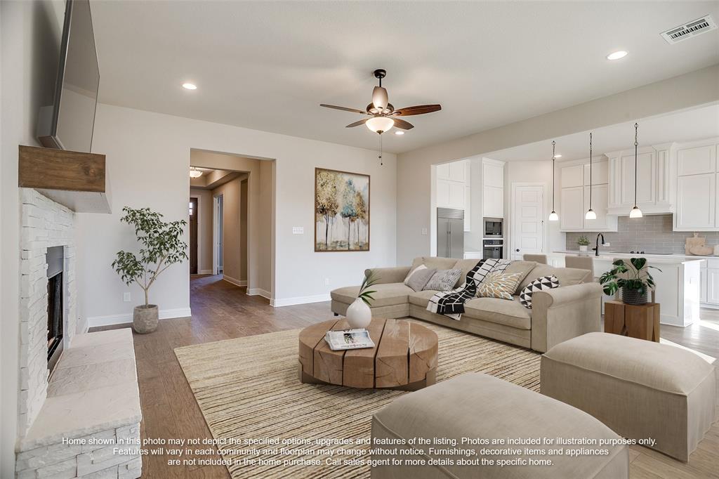 4018 Eagles Bluff