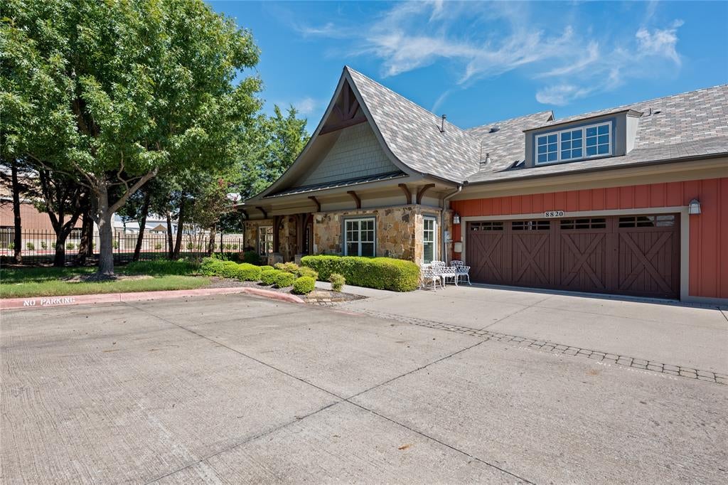 8820 Dewland Drive 3204