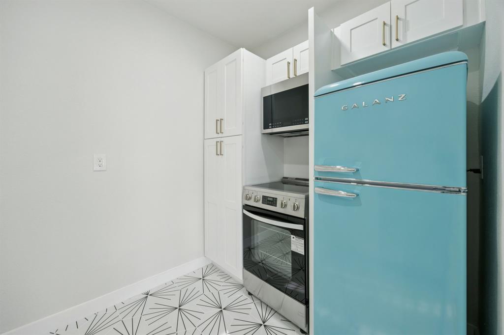 City Bl 987 - Residential Lease