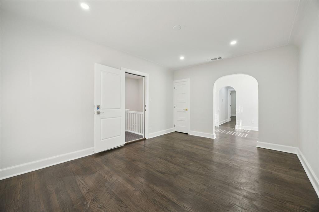 City Bl 987 - Residential Lease