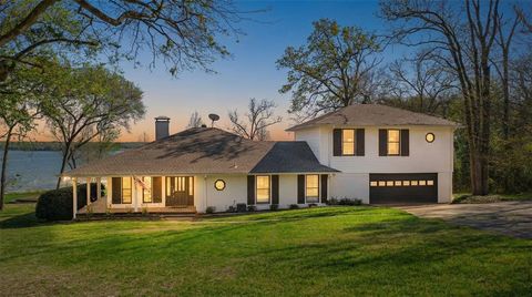 Photo of 7016 FM 3054, Malakoff, TX 75148 (MLS # 21209394)