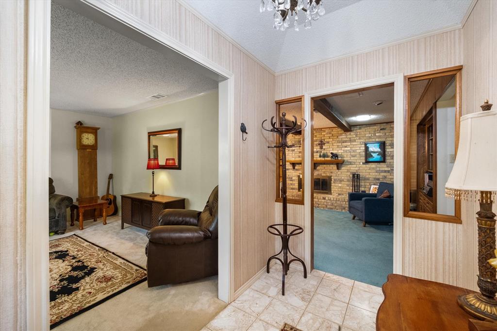 2213 Shadywood Court
