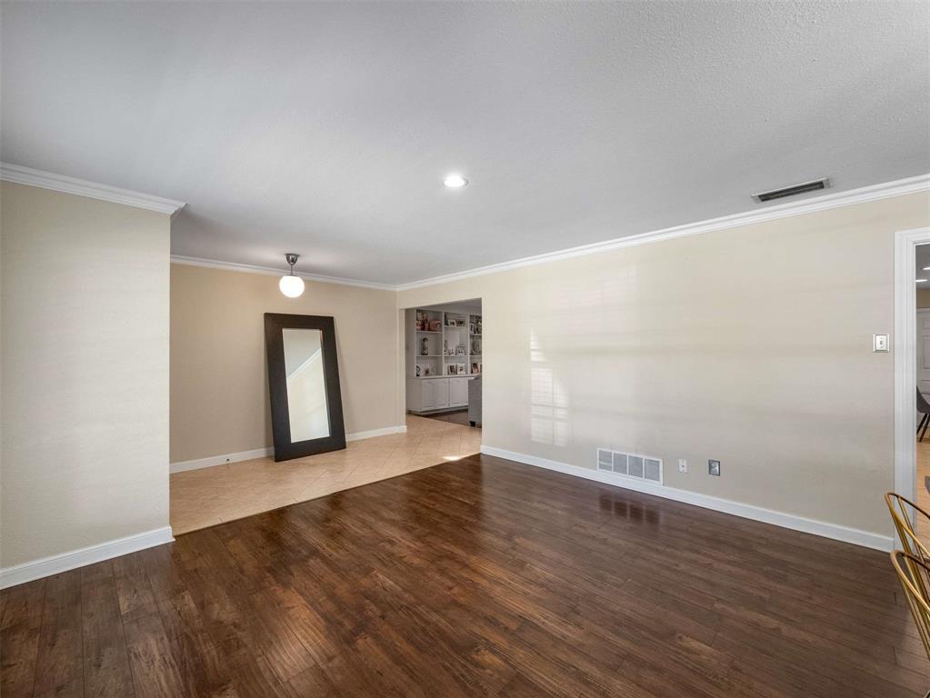 Country Club Estates - Residential