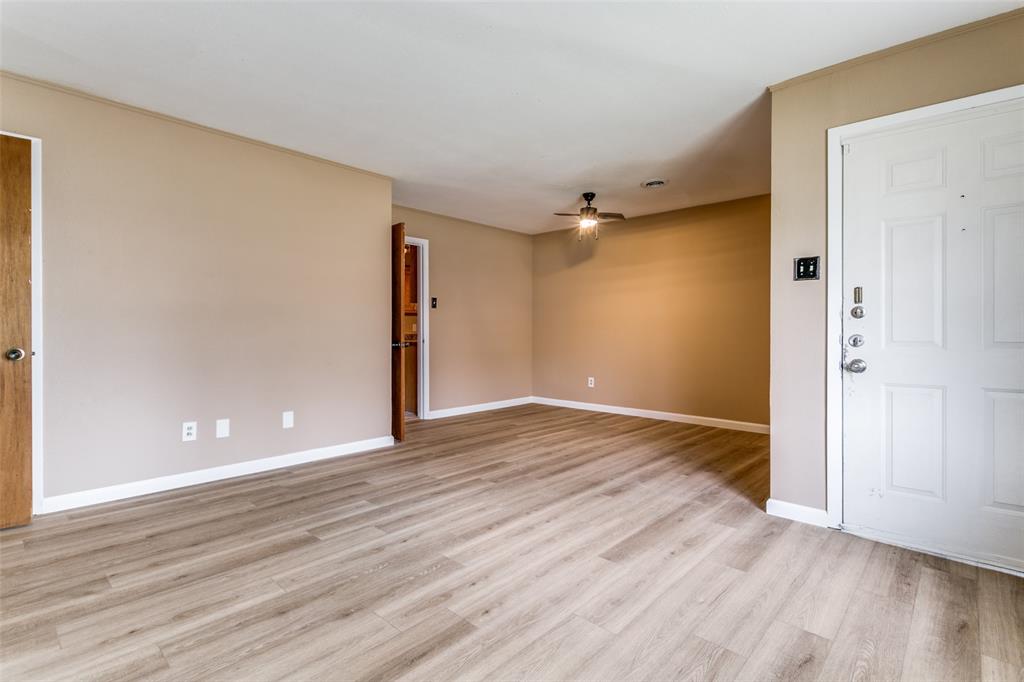 2318 Dennis Street