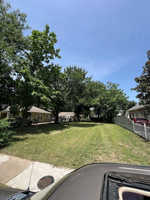 5423 Terry Street Dallas TX 75223