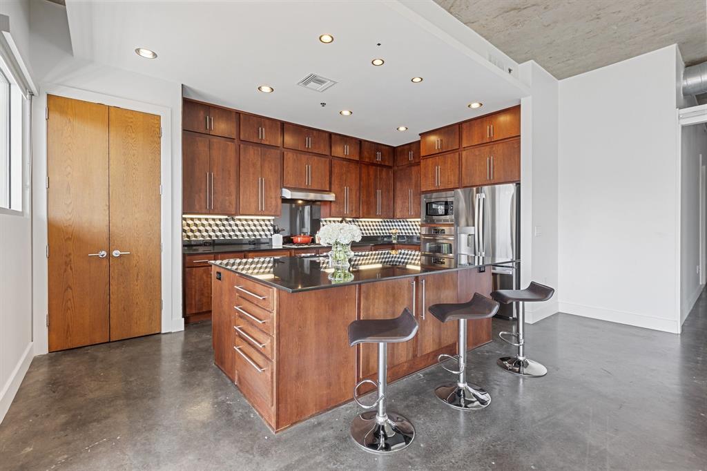 3030 Bryan Street 310