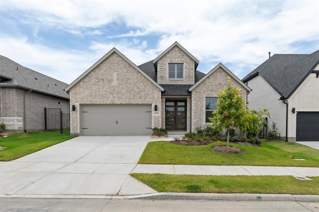 1725 Hillside Stroll Drive