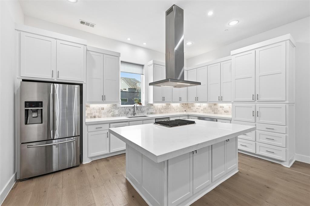 5711 Bryan Condos - Residential