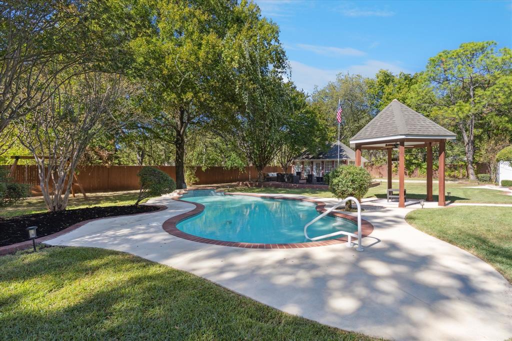 Oaks The Colleyville - Residential