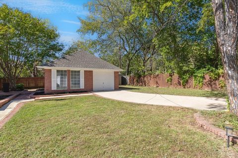 Tiny photo for 5800 Hunter Trail, Colleyville, TX 76034 (MLS # 21097356)