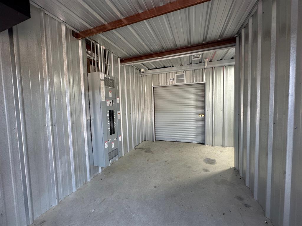 OAK CREEK ADDITION, BLOCK 1 - Commercial Sale