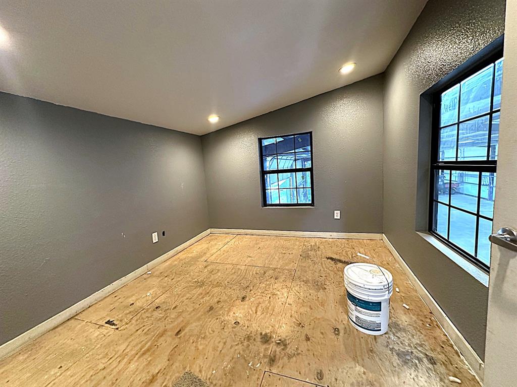 OAK CREEK ADDITION, BLOCK 1 - Commercial Sale