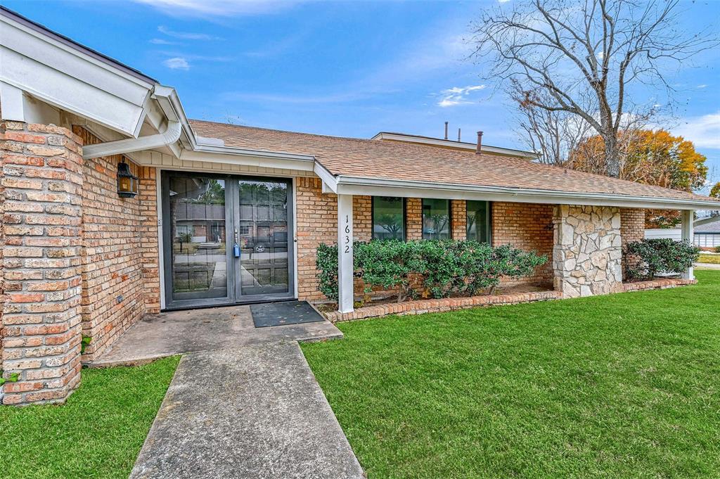 1632 Andy Drive