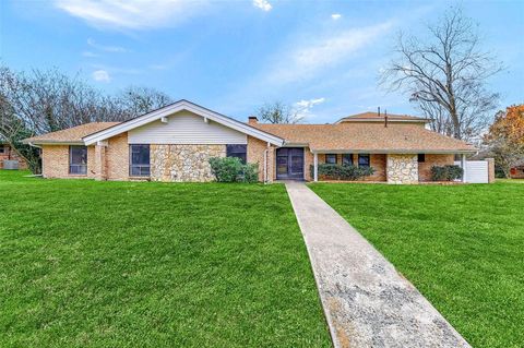 1632 Andy Drive Sherman TX 75092