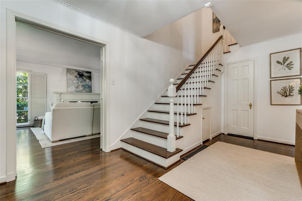 4641 Mockingbird Lane