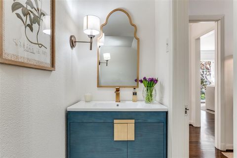 Tiny photo for 4641 Mockingbird Lane, Highland Park, TX 75209 (MLS # 21077976)