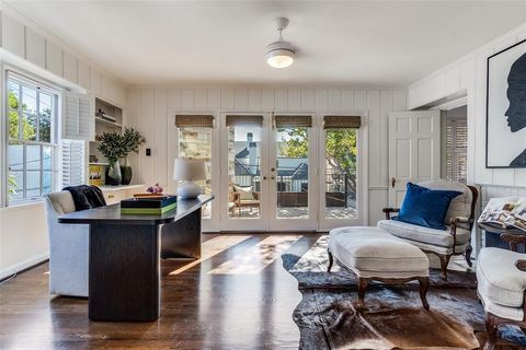Tiny photo for 4641 Mockingbird Lane, Highland Park, TX 75209 (MLS # 21077976)