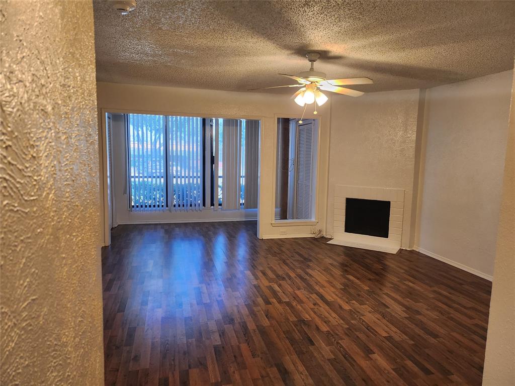 Cambridge Condos Ph 01 03 - Residential