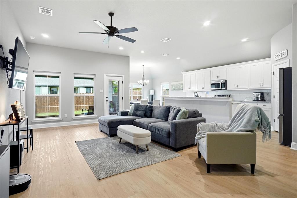 214 Clover Circle