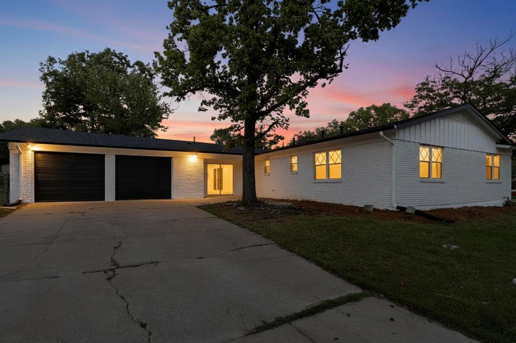 MEADOWBROOK ESTATE - Residential