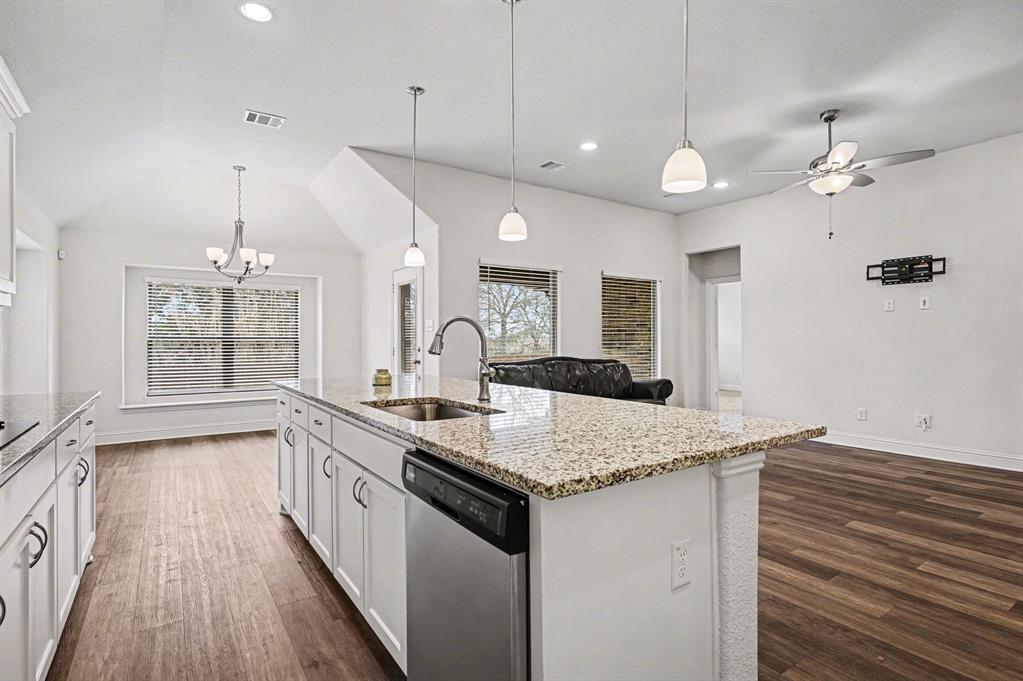 Bristol Oaks - Residential