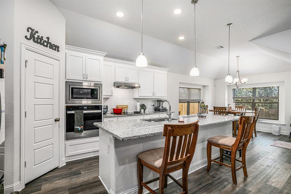 Bristol Oaks - Residential