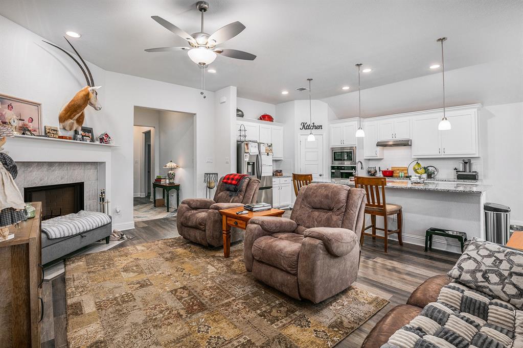 Bristol Oaks - Residential