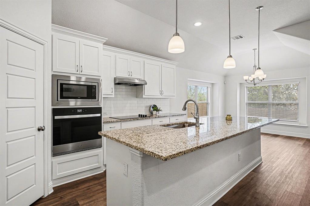 Bristol Oaks - Residential